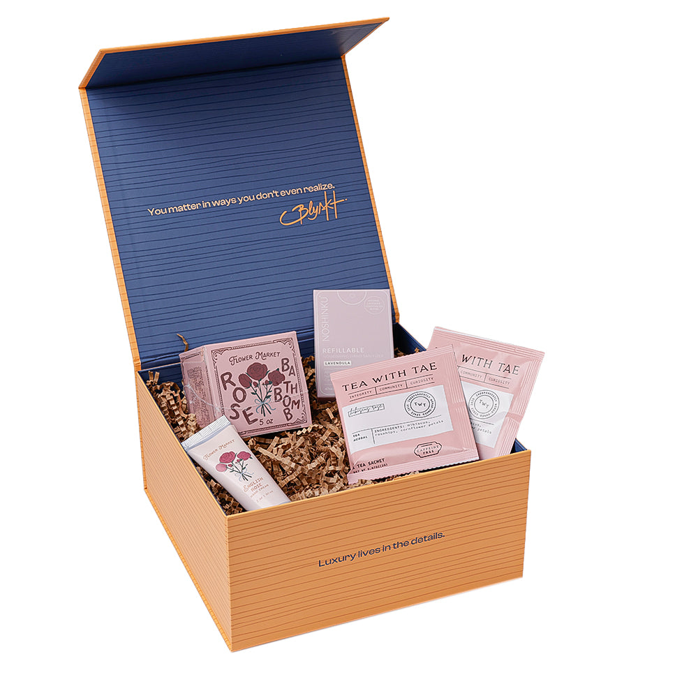 Cozy pink comfort gift basket from Orlando